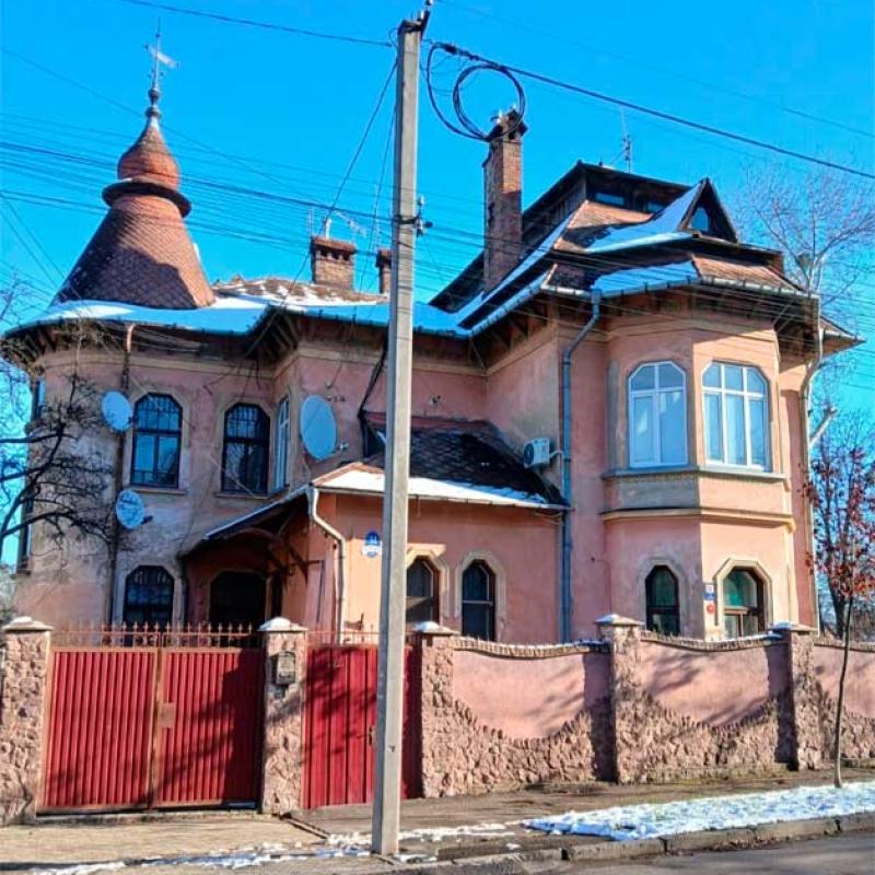 villy-chernivtsiv
