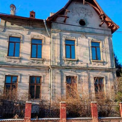 villy-chernivtsiv
