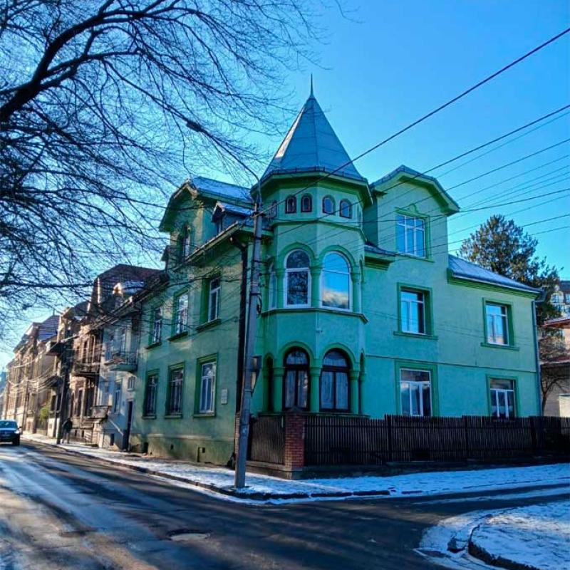 villy-chernivtsiv