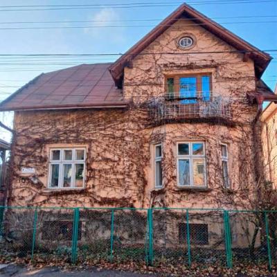 villy-chernivtsiv