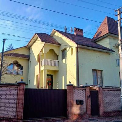villy-chernivtsiv