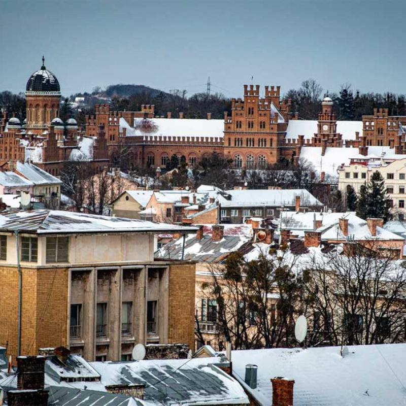 zymovi-chernivtsi-z-vysoty-ptashynoho-polotu-2025