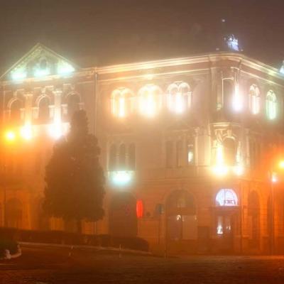 chernivtsi-nichne-misto