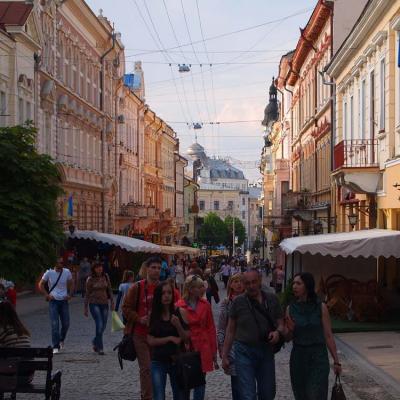 chernivtsi-odne-z-naikrasyvishykh-mist-yevropy