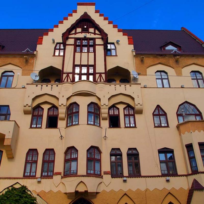 chernivtsi-odne-z-naikrasyvishykh-mist-yevropy