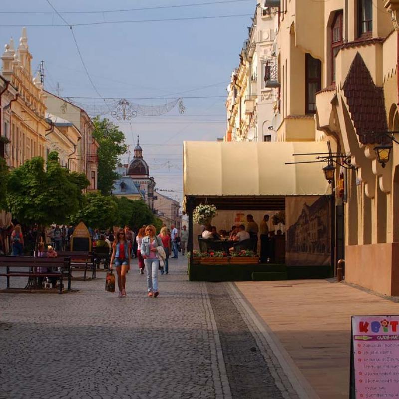chernivtsi-odne-z-naikrasyvishykh-mist-yevropy-2