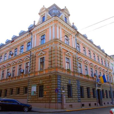 chernivtsi-odne-z-naikrasyvishykh-mist-yevropy-2