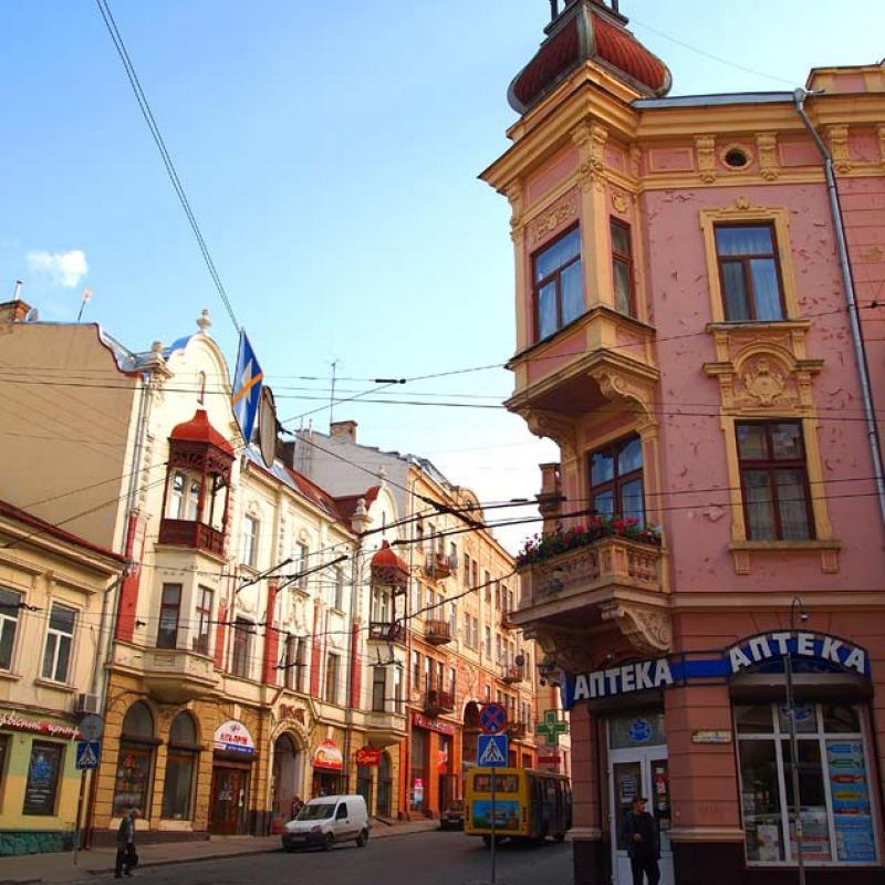 chernivtsi-odne-z-naikrasyvishykh-mist-yevropy-2