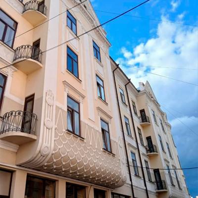 chernivtsi-ploshcha-filarmonii