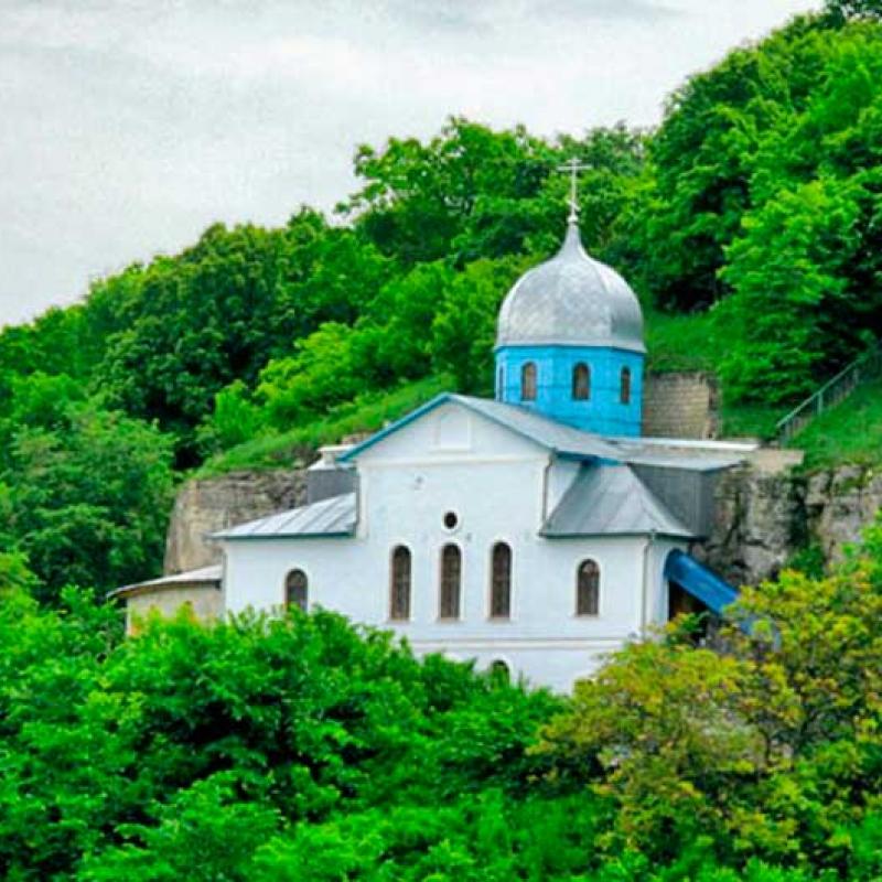 monastyri-bukovyny