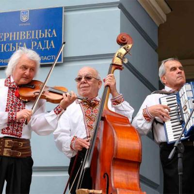 den-vyshyvanky-2021