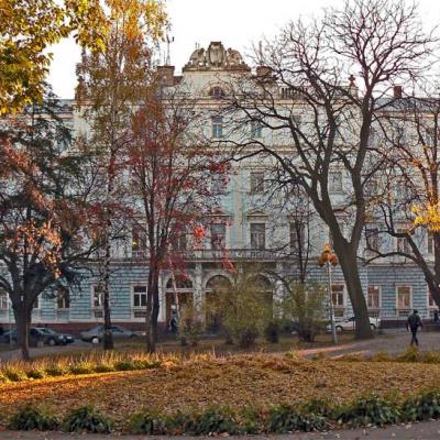 chernivtsi-soborna-ploshcha