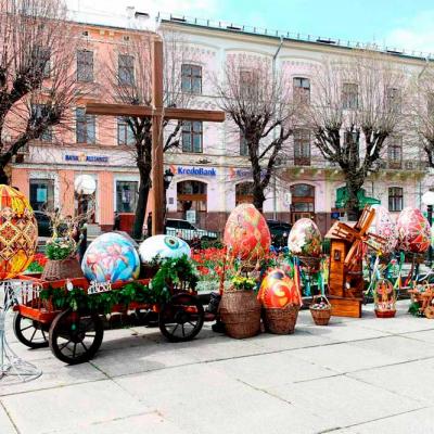 chernivtsi-sviata-ta-podii