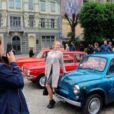 bukovina-old-car-2019