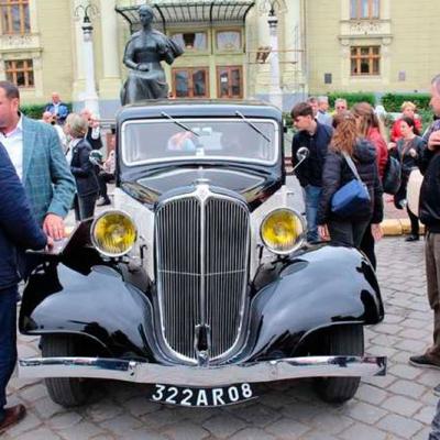 bukovina-old-car-2019