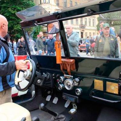 bukovina-old-car-2019